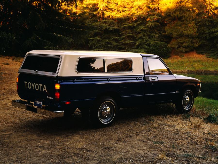  Toyota Deluxe Long Truck 2WD 1979 года  (фото 1 из 3)